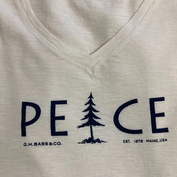 G.H. Bass & Co. Tops - G.H. Bass PEACE T-Shirt XL NWOT